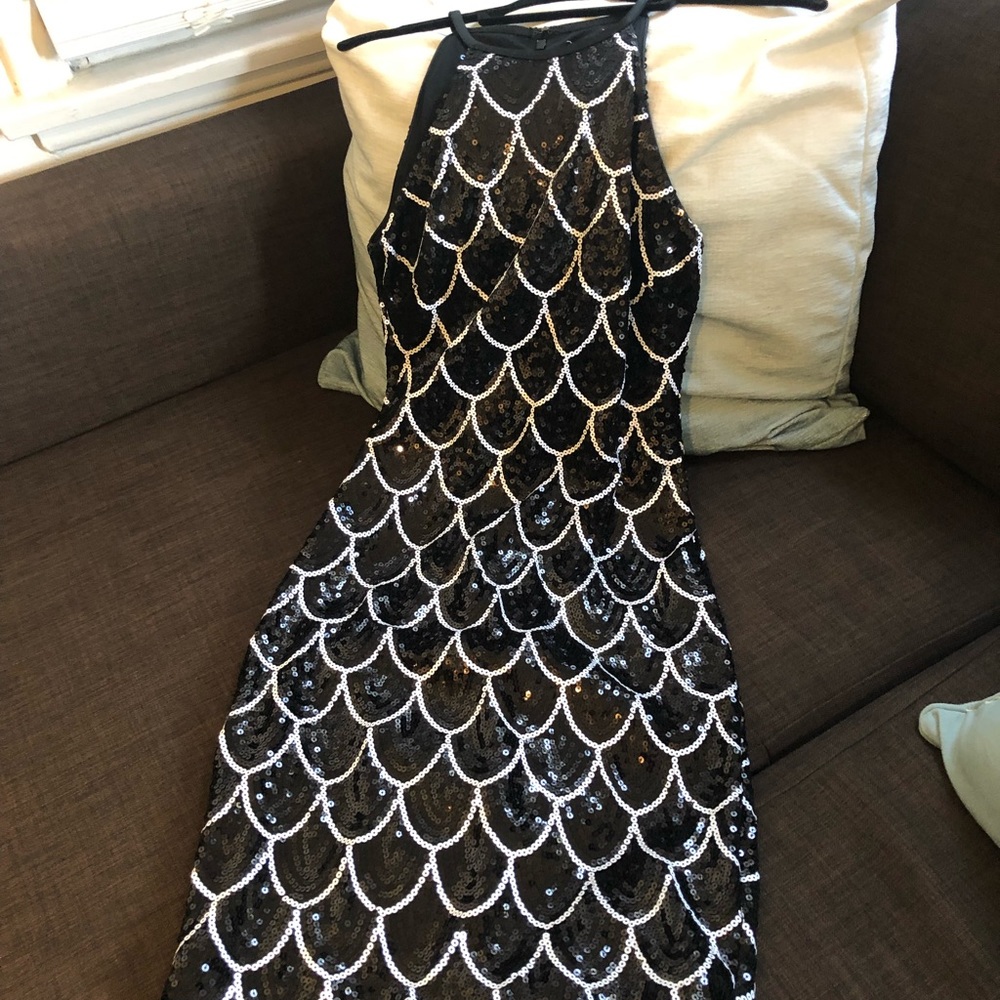 Amazing sequined dress - Picture 6 of 8
